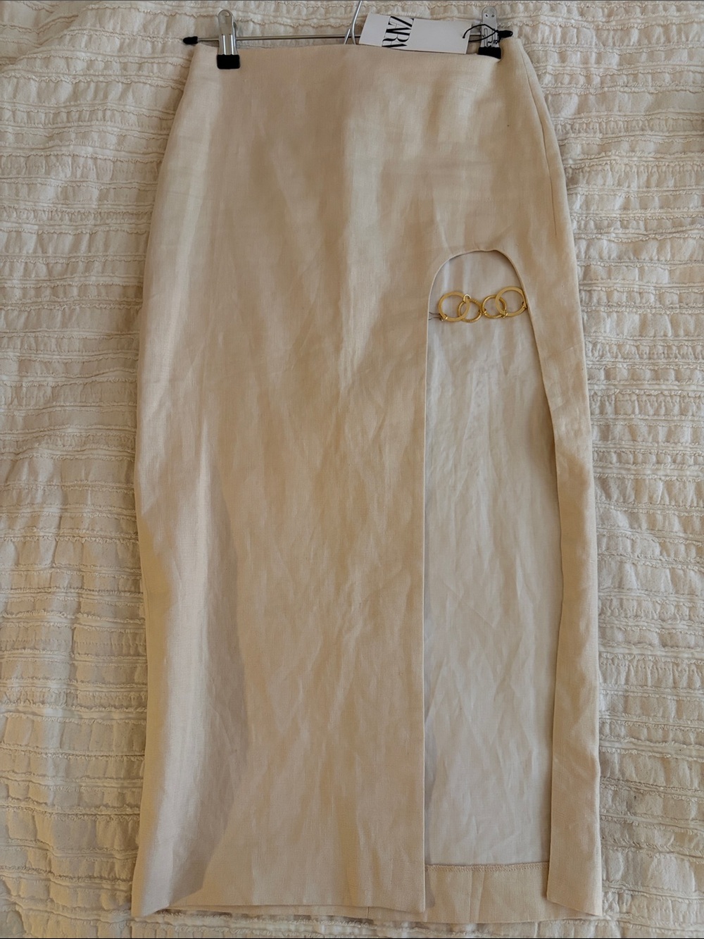 Zara Cream Midi Linen Skirt with Split and Gold Chain Accent -NWT